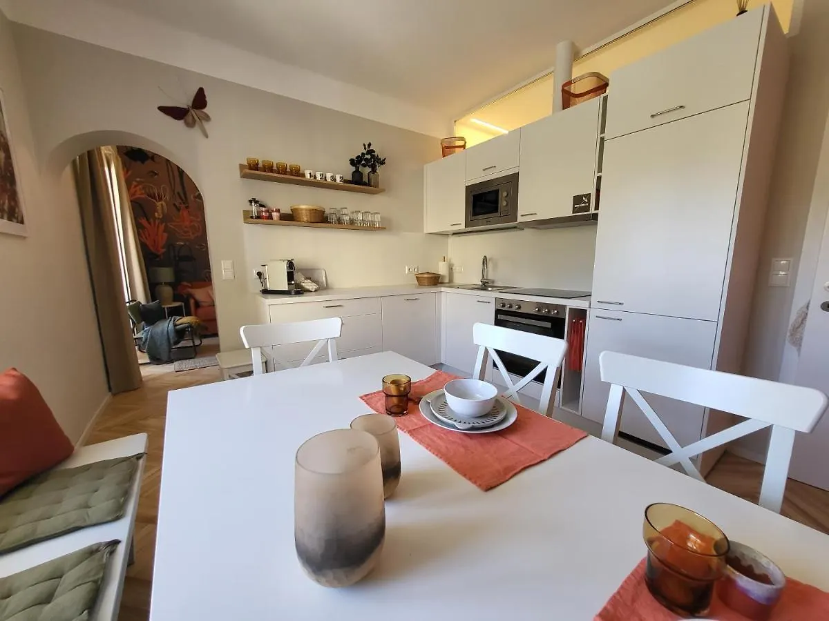 Orange Flat By Grazrentals Highest Standard & Free Parking Apartment Graz